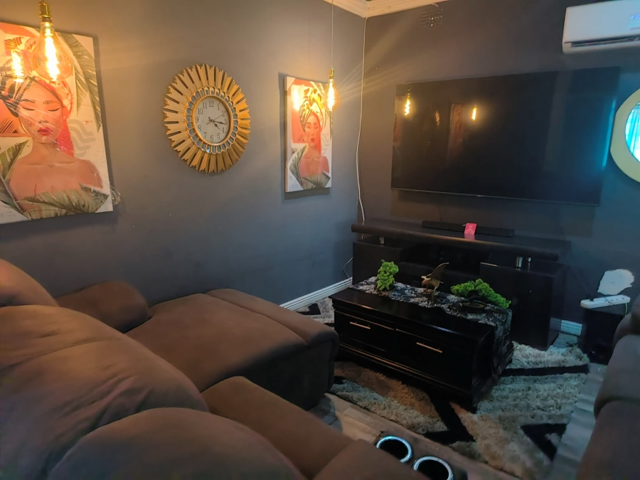 3 Bedroom Property for Sale in Pienaarsdorp North West